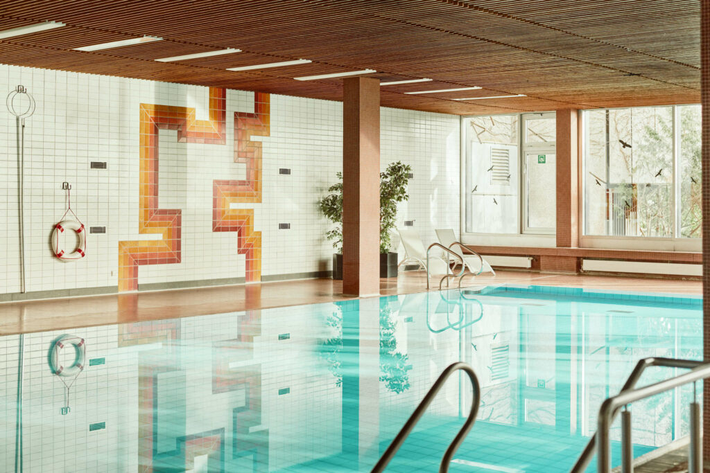Schwimmbad im Colonia-Haus (Maße ca. 8 x 15 m)